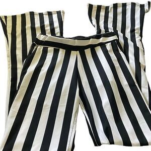 Cam Davis flare legged thin striped  pants with pockets  like new see pic